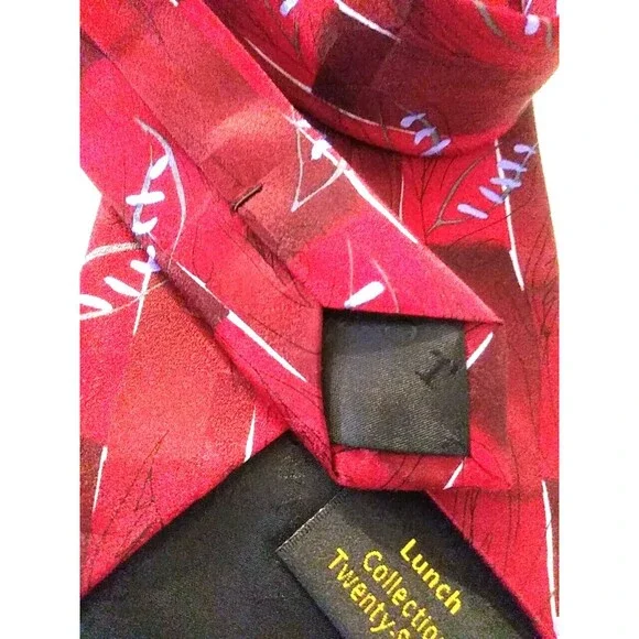 JERRY GARCIA 100% Silk Tie Lunch Collection Twenty-Seven RED Multi 2003 Vintage - Picture 10 of 10